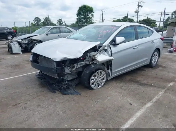5NPD74LF8LH500998 2020 HYUNDAI ELANTRA - Image 2