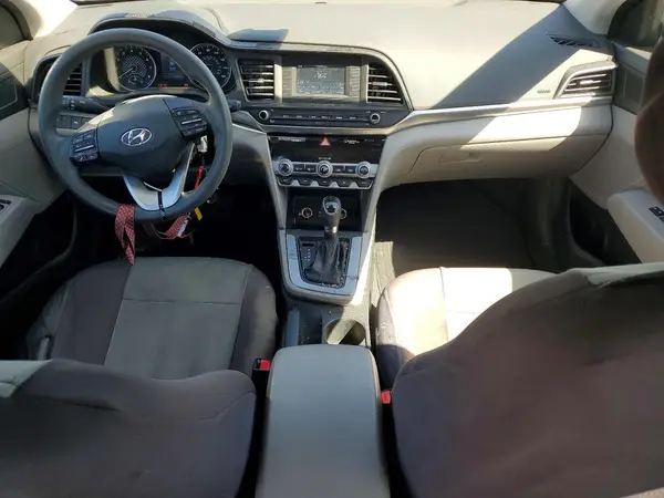 5NPD74LF8LH502220 2020 HYUNDAI ELANTRA - Image 8