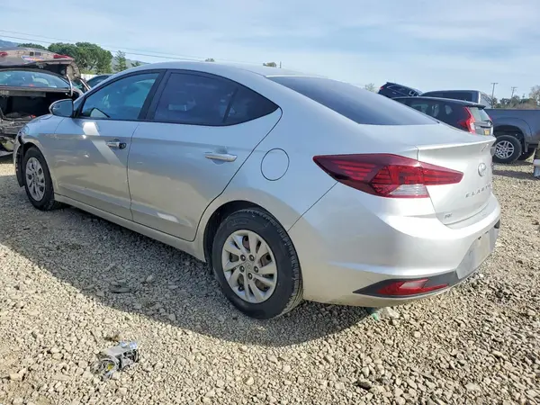 5NPD74LF8LH502699 2020 HYUNDAI ELANTRA - Image 2