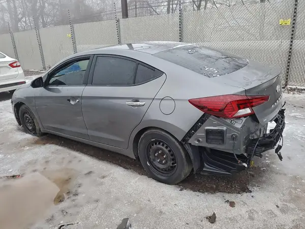 5NPD74LF8LH509605 2020 HYUNDAI ELANTRA - Image 2