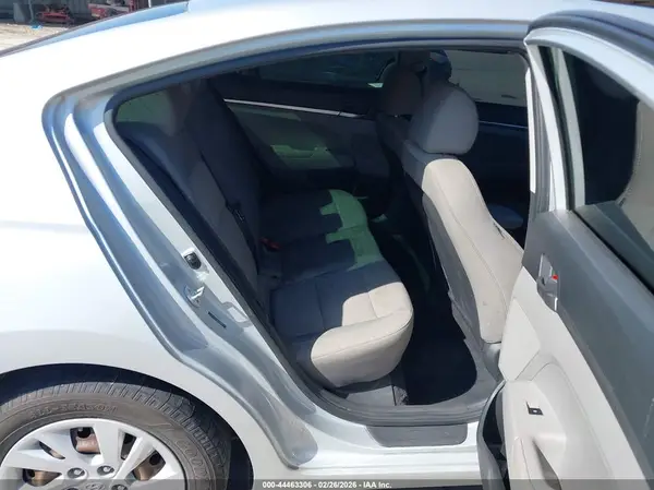 5NPD74LF8LH511936 2020 HYUNDAI ELANTRA - Image 8
