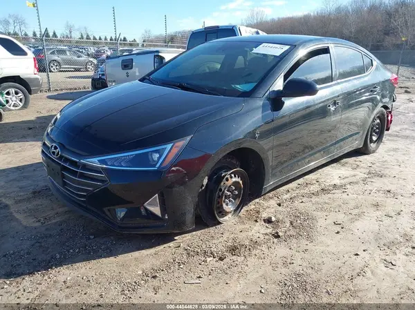 5NPD74LF8LH515050 2020 HYUNDAI ELANTRA - Image 2