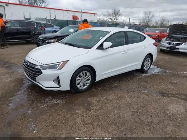 5NPD74LF8LH522788 2020 HYUNDAI ELANTRA - Image 2