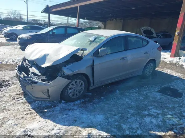 5NPD74LF8LH530566 2020 HYUNDAI ELANTRA - Image 2