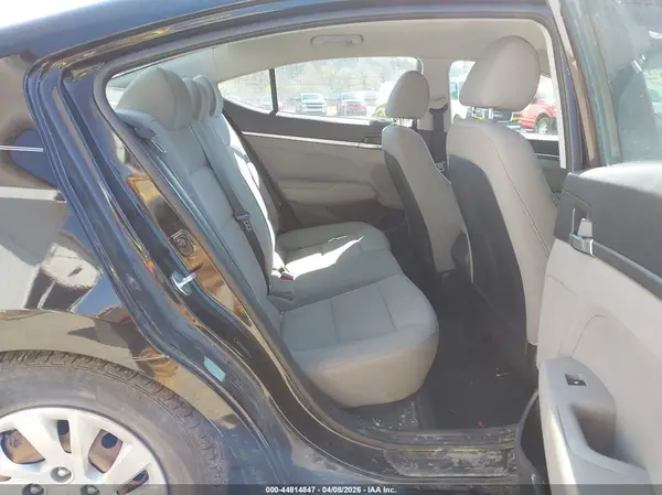 5NPD74LF8LH547366 2020 HYUNDAI ELANTRA - Image 8
