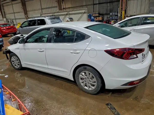 5NPD74LF8LH547643 2020 HYUNDAI ELANTRA - Image 2