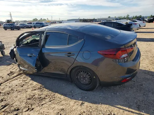 5NPD74LF8LH558724 2020 HYUNDAI ELANTRA - Image 2
