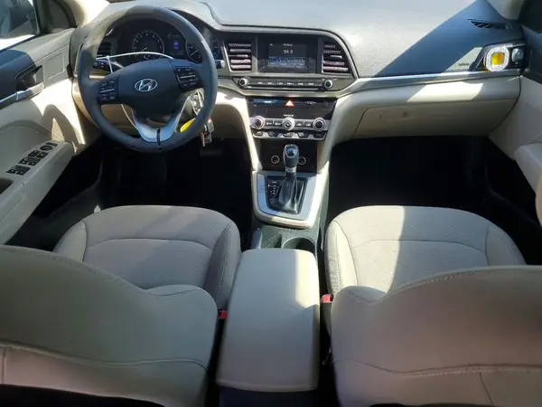5NPD74LF8LH583624 2020 HYUNDAI ELANTRA - Image 8