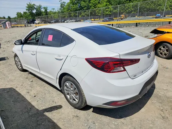 5NPD74LF8LH589231 2020 HYUNDAI ELANTRA - Image 2