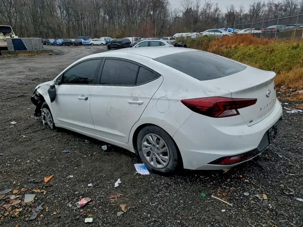 5NPD74LF8LH599113 2020 HYUNDAI ELANTRA - Image 2