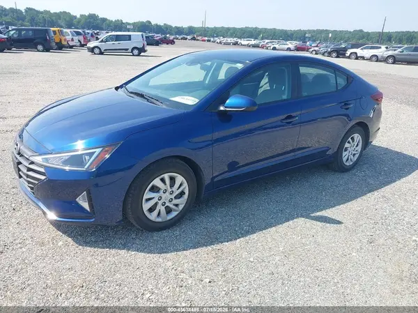 5NPD74LF8LH601295 2020 HYUNDAI ELANTRA - Image 2