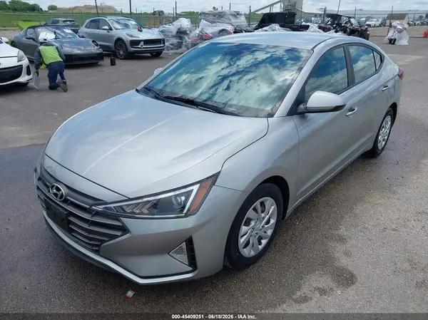 5NPD74LF8LH612202 2020 HYUNDAI ELANTRA - Image 2