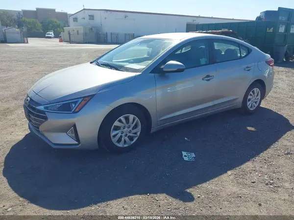 5NPD74LF8LH612376 2020 HYUNDAI ELANTRA - Image 2