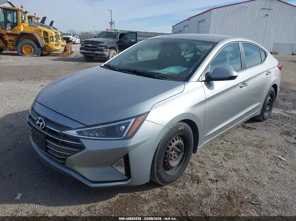 5NPD74LF8LH614015 2020 HYUNDAI ELANTRA - Image 2