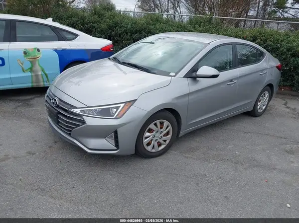 5NPD74LF8LH614452 2020 HYUNDAI ELANTRA - Image 2