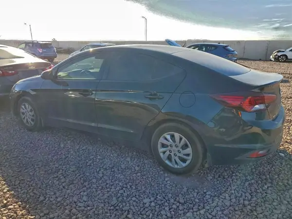 5NPD74LF8LH622681 2020 HYUNDAI ELANTRA - Image 2