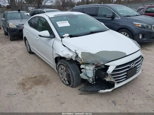 5NPD74LF9HH035574 2017 HYUNDAI ELANTRA - Image 1