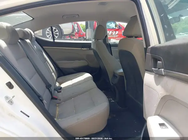 5NPD74LF9HH037034 2017 HYUNDAI ELANTRA - Image 8