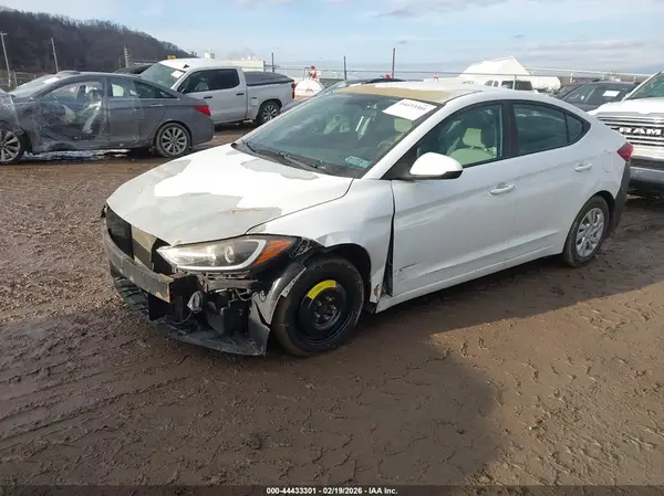 5NPD74LF9HH066713 2017 HYUNDAI ELANTRA - Image 2