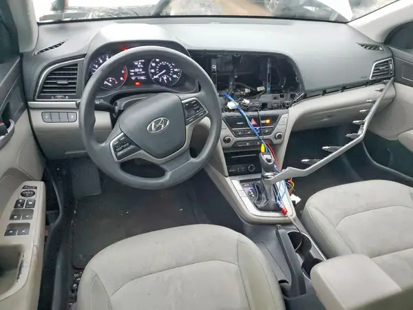 5NPD74LF9HH067103 2017 HYUNDAI ELANTRA - Image 8