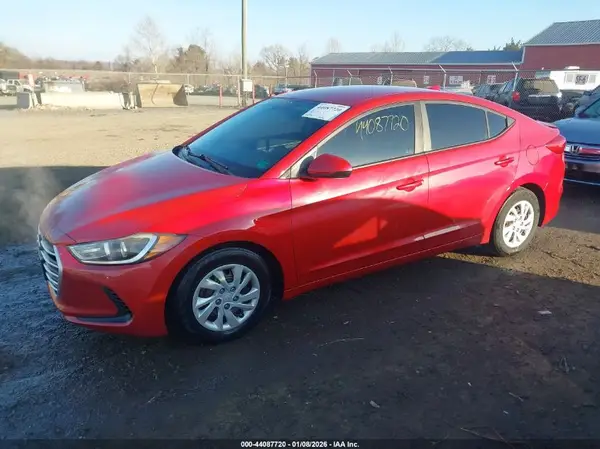 5NPD74LF9HH067666 2017 HYUNDAI ELANTRA - Image 2