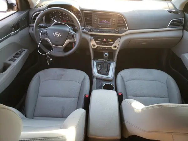 5NPD74LF9HH069272 2017 HYUNDAI ELANTRA - Image 8