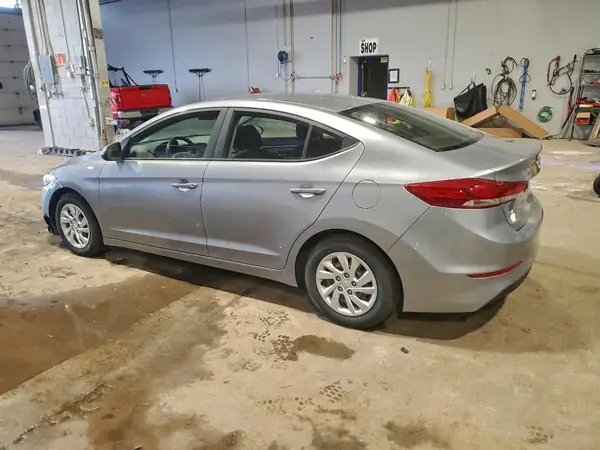 5NPD74LF9HH070499 2017 HYUNDAI ELANTRA - Image 2