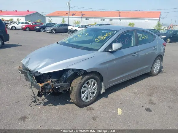 5NPD74LF9HH076562 2017 HYUNDAI ELANTRA - Image 2
