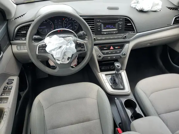 5NPD74LF9HH081664 2017 HYUNDAI ELANTRA - Image 8
