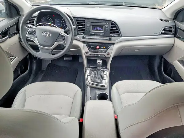 5NPD74LF9HH083253 2017 HYUNDAI ELANTRA - Image 8