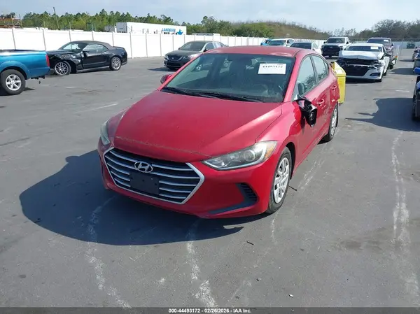 5NPD74LF9HH093846 2017 HYUNDAI ELANTRA - Image 2