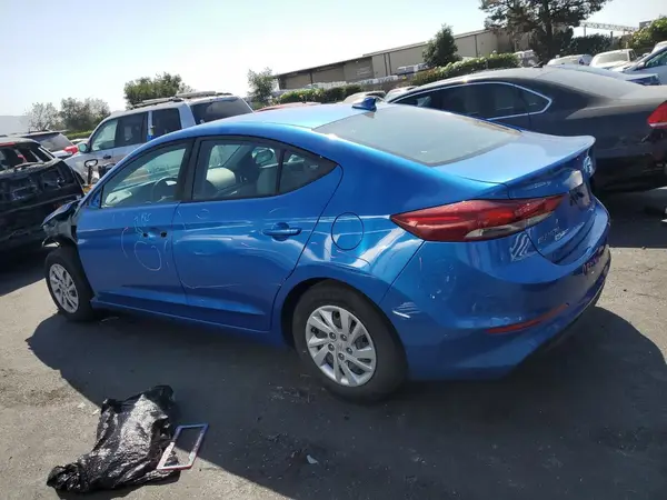 5NPD74LF9HH094592 2017 HYUNDAI ELANTRA - Image 2