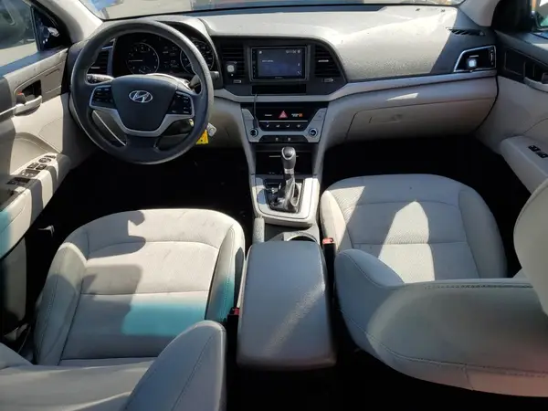 5NPD74LF9HH094592 2017 HYUNDAI ELANTRA - Image 8