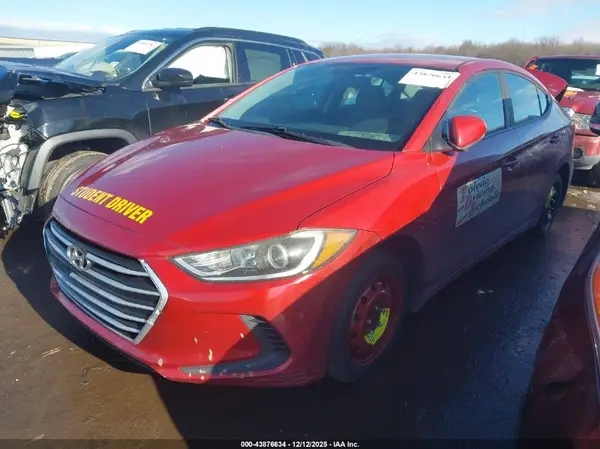 5NPD74LF9HH096696 2017 HYUNDAI ELANTRA - Image 2