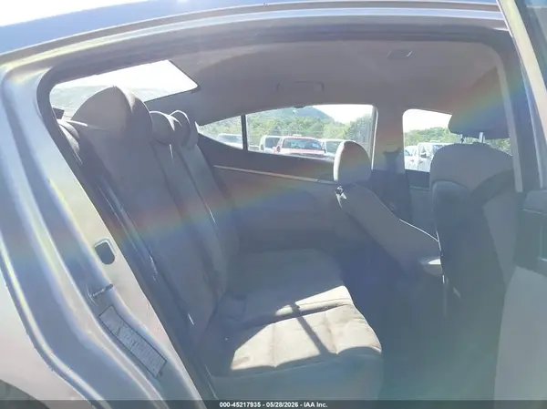 5NPD74LF9HH100178 2017 HYUNDAI ELANTRA - Image 8