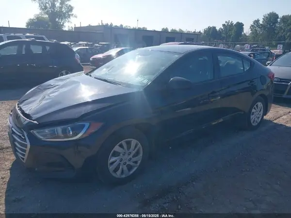5NPD74LF9HH131303 2017 HYUNDAI ELANTRA - Image 2