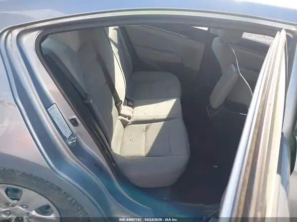 5NPD74LF9HH132077 2017 HYUNDAI ELANTRA - Image 8