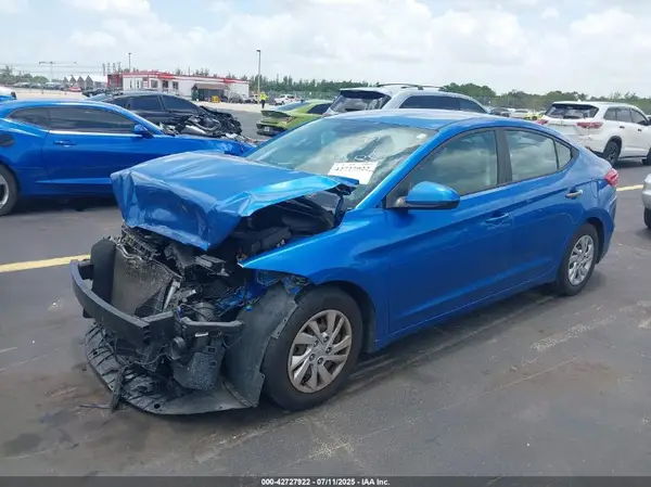 5NPD74LF9HH132614 2017 HYUNDAI ELANTRA - Image 2