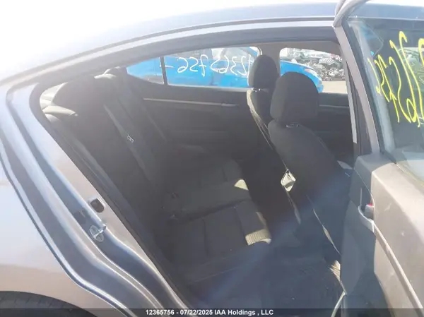5NPD74LF9HH136369 2017 HYUNDAI ELANTRA - Image 8