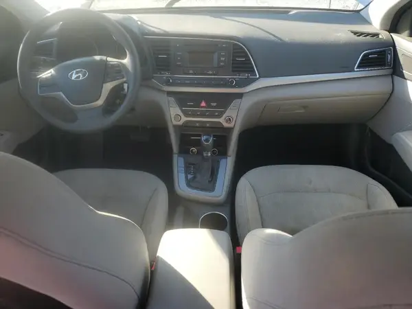 5NPD74LF9HH138929 2017 HYUNDAI ELANTRA - Image 8
