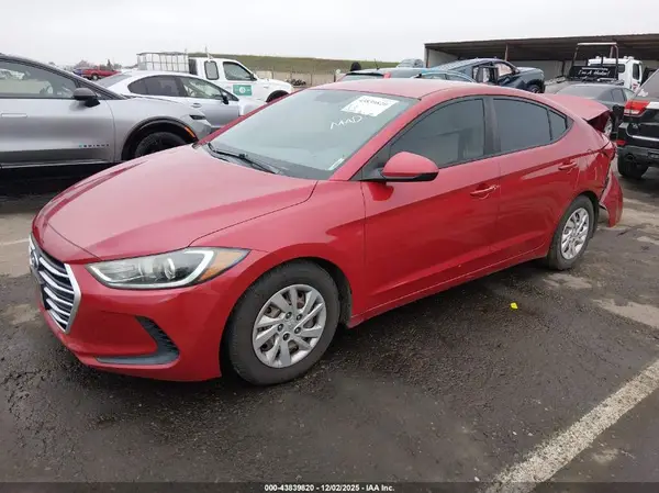 5NPD74LF9HH140275 2017 HYUNDAI ELANTRA - Image 2