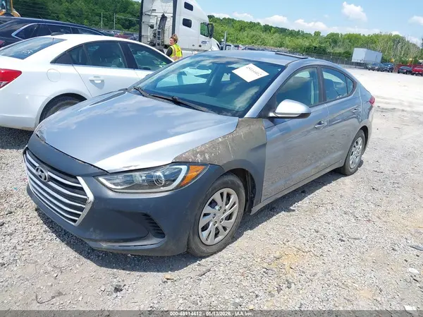 5NPD74LF9HH141636 2017 HYUNDAI ELANTRA - Image 2