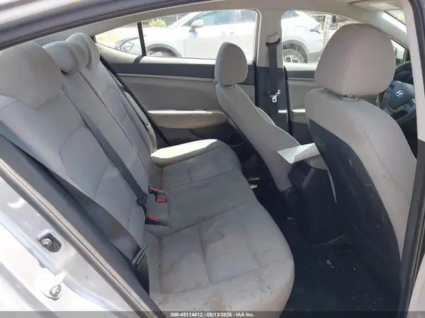5NPD74LF9HH141636 2017 HYUNDAI ELANTRA - Image 8