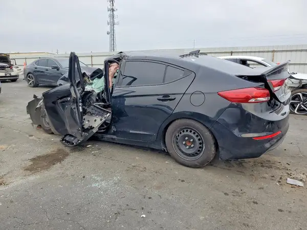 5NPD74LF9HH143094 2017 HYUNDAI ELANTRA - Image 2