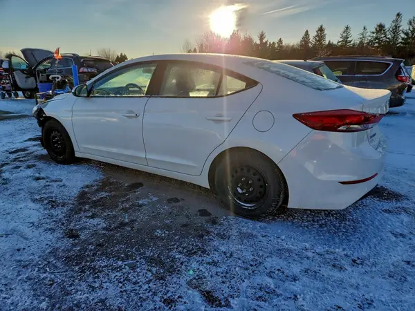 5NPD74LF9HH148103 2017 HYUNDAI ELANTRA - Image 2