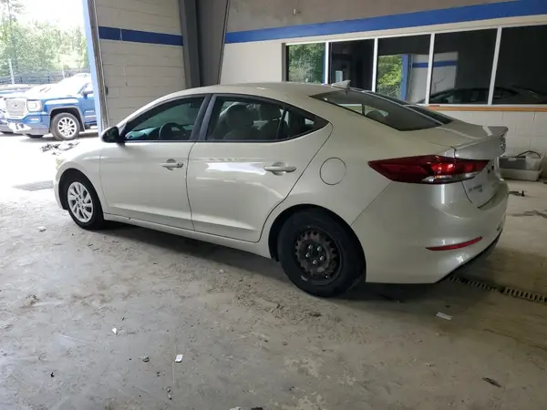 5NPD74LF9HH149185 2017 HYUNDAI ELANTRA - Image 2