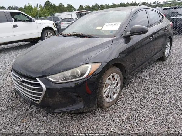 5NPD74LF9HH155410 2017 HYUNDAI ELANTRA - Image 2