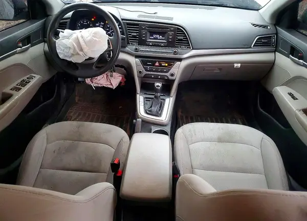 5NPD74LF9HH164169 2017 HYUNDAI ELANTRA - Image 8