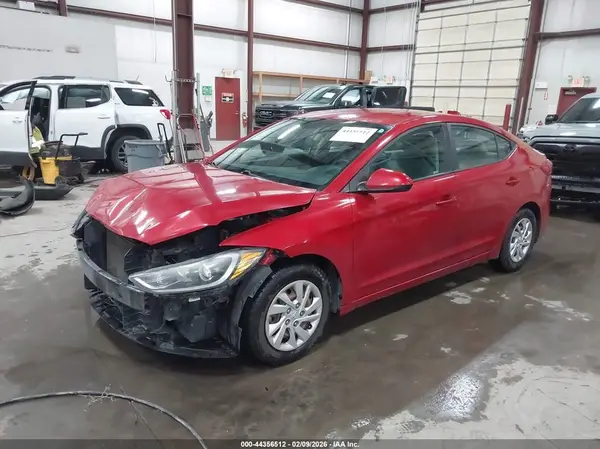 5NPD74LF9HH166679 2017 HYUNDAI ELANTRA - Image 2