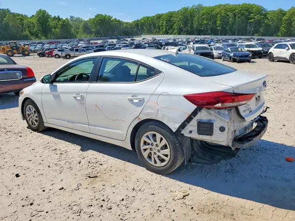 5NPD74LF9HH167881 2017 HYUNDAI ELANTRA - Image 2
